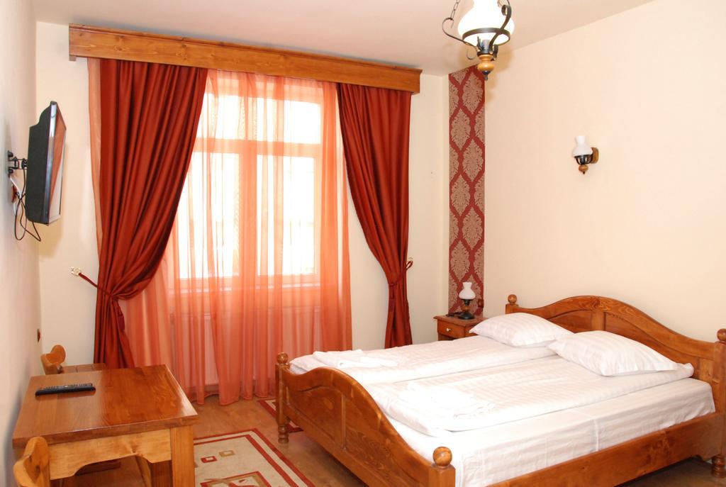 Vila Nicoleta Hotel Sibiu Exterior foto